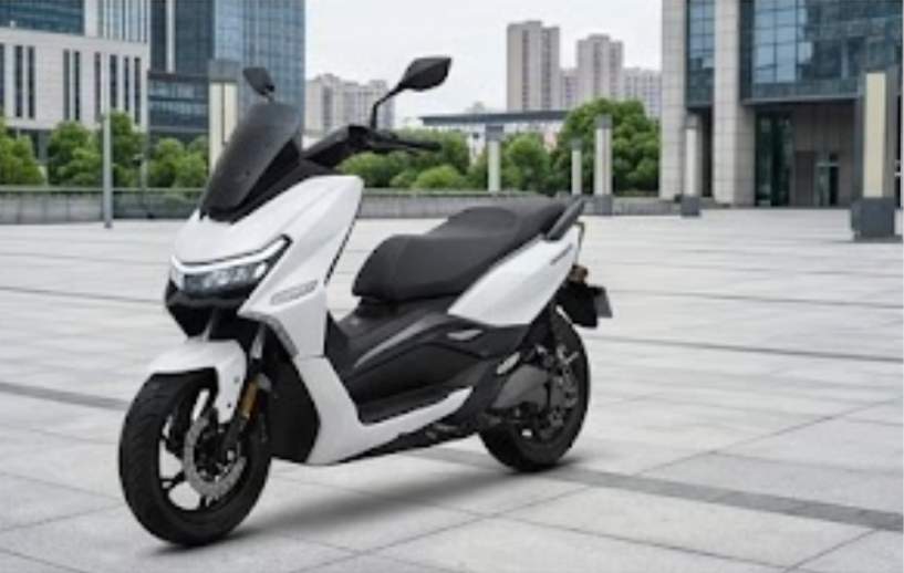 Keeway Hypevolt-R electric scooter parked on a city street showcasing its modern design and sporty styling.